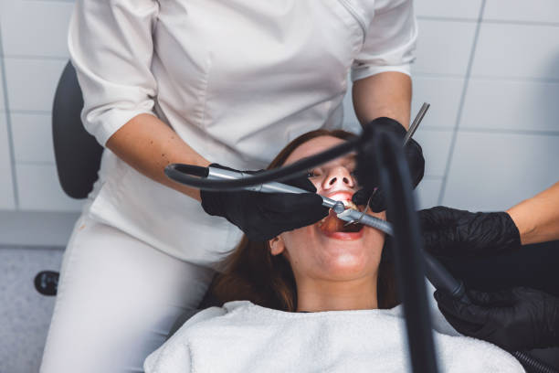 Best Emergency Tooth Extraction in Oak Hills, OR